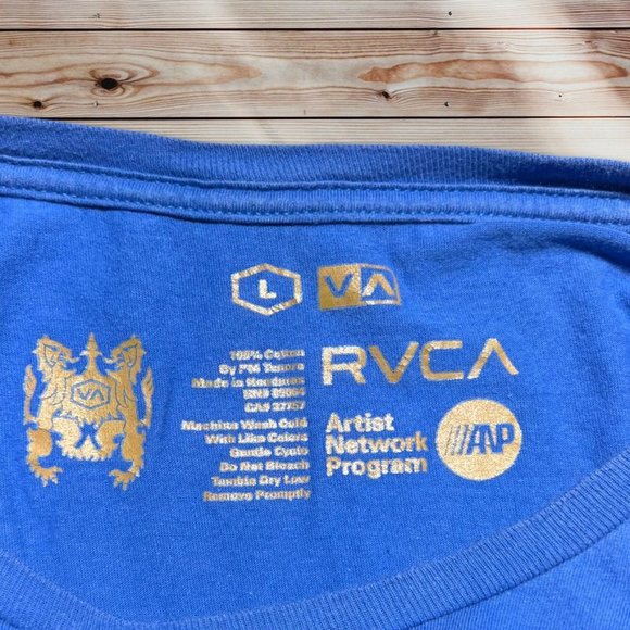 RVCA Blue T-Shirt Size Large - Picture 3 of 6